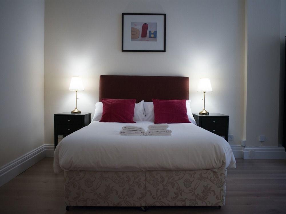 Luxton Apartments - Knightsbridge Londen Buitenkant foto