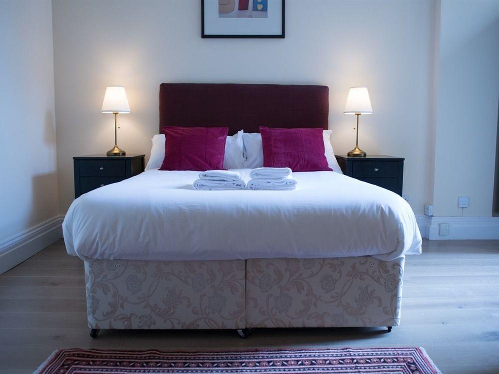 Luxton Apartments - Knightsbridge Londen Buitenkant foto